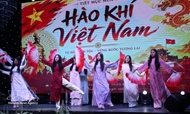 Vietnamese language exchange fosters cultural identity among young overseas Vietnamese